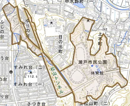 小田妻町とその周辺の地図。町の範囲を重ねている