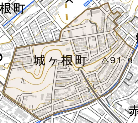 城ケ根町とその周辺の地図。町の範囲を重ねている