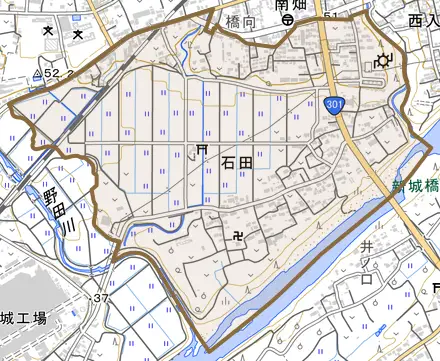 石田とその周辺の地図。町の範囲を重ねている