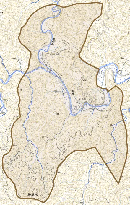 塩瀬とその周辺の地図。町の範囲を重ねている