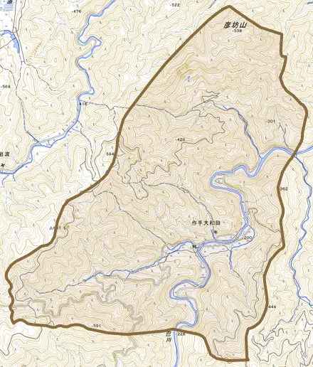 作手大和田とその周辺の地図。町の範囲を重ねている