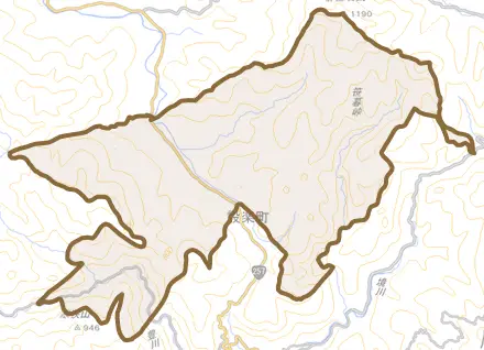 東納庫とその周辺の地図。町の範囲を重ねている