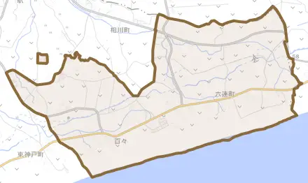六連町とその周辺の地図。町の範囲を重ねている
