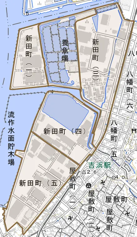 新田町とその周辺の地図。町の範囲を重ねている