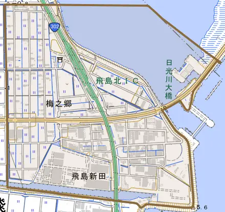 大字梅之郷とその周辺の地図。町の範囲を重ねている