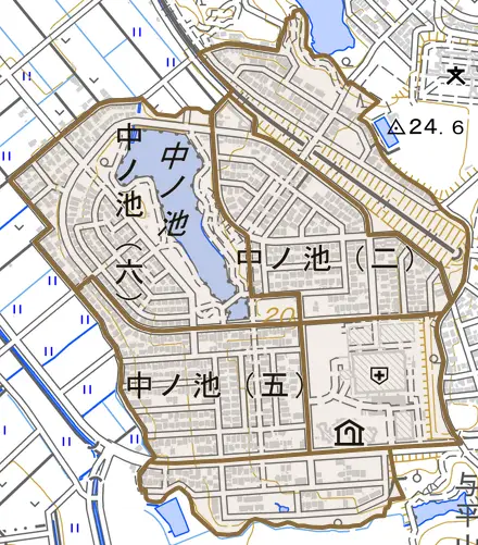 中ノ池とその周辺の地図。町の範囲を重ねている