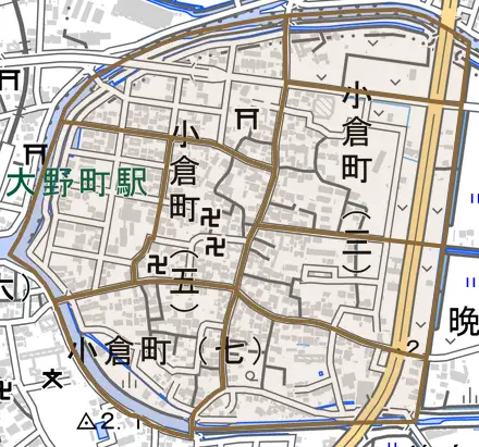 小倉町とその周辺の地図。町の範囲を重ねている