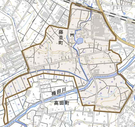 藤並町とその周辺の地図。町の範囲を重ねている