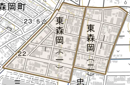 東森岡とその周辺の地図。町の範囲を重ねている