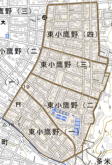 東小鷹野とその周辺の地図。町の範囲を重ねている