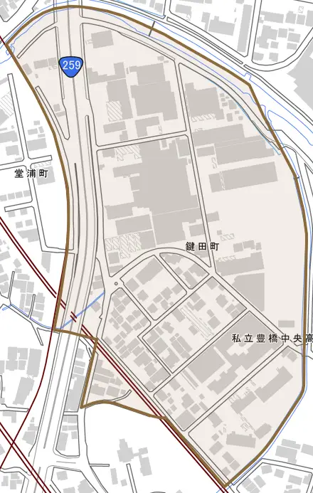 鍵田町とその周辺の地図。町の範囲を重ねている
