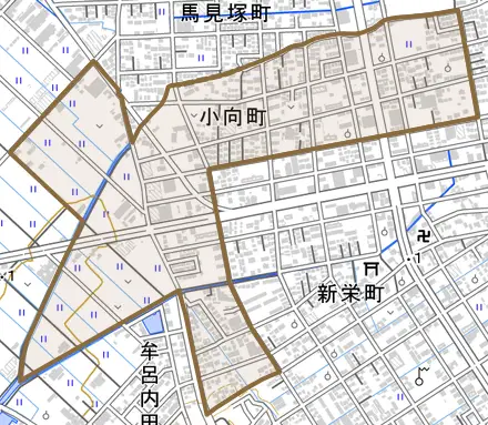 小向町とその周辺の地図。町の範囲を重ねている