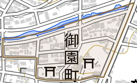 御園町とその周辺の地図。町の範囲を重ねている