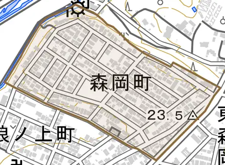森岡町とその周辺の地図。町の範囲を重ねている