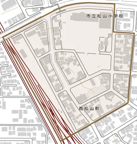 西松山町とその周辺の地図。町の範囲を重ねている