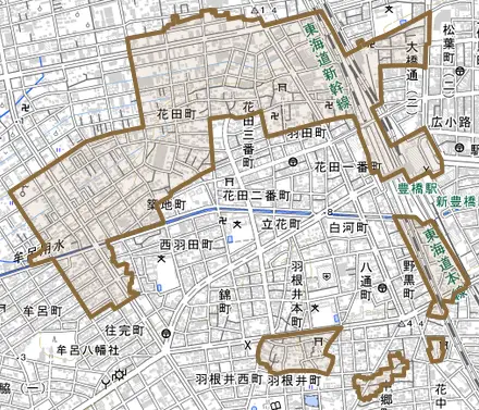 花田町とその周辺の地図。町の範囲を重ねている