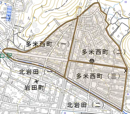 多米西町とその周辺の地図。町の範囲を重ねている