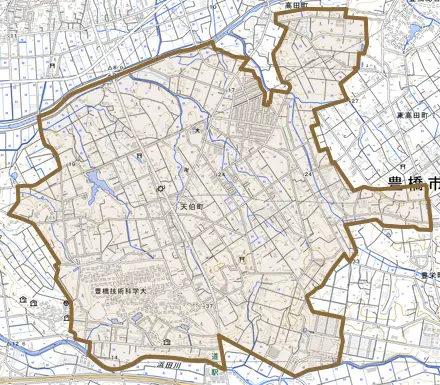 天伯町とその周辺の地図。町の範囲を重ねている