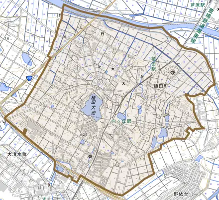 植田町とその周辺の地図。町の範囲を重ねている