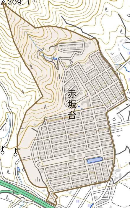赤坂台とその周辺の地図。町の範囲を重ねている