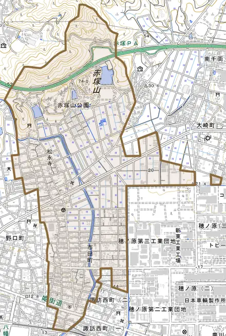 市田町とその周辺の地図。町の範囲を重ねている