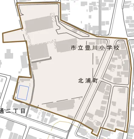 北浦町とその周辺の地図。町の範囲を重ねている