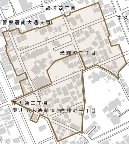 光輝町とその周辺の地図。町の範囲を重ねている