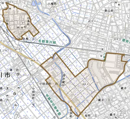 白鳥町とその周辺の地図。町の範囲を重ねている