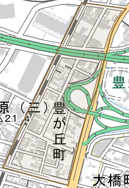 豊が丘町とその周辺の地図。町の範囲を重ねている