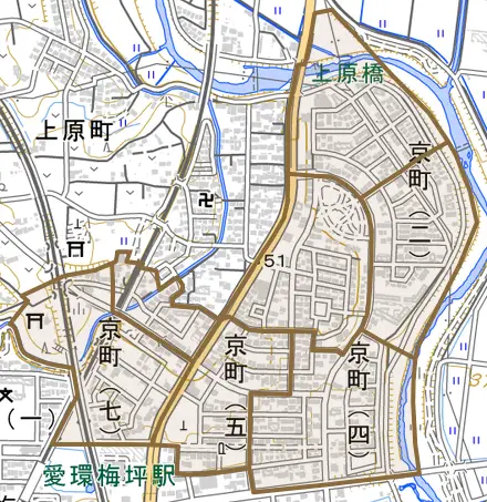 京町とその周辺の地図。町の範囲を重ねている