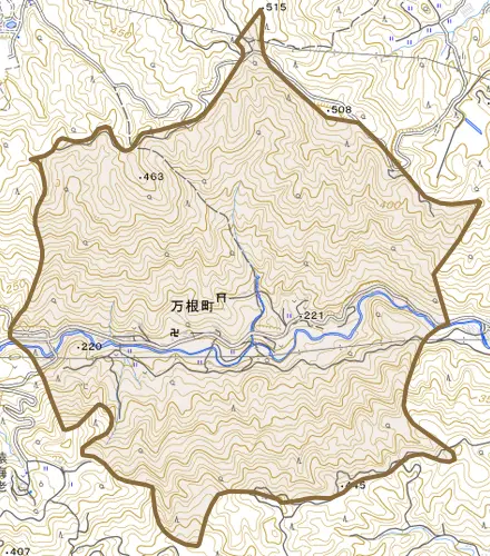 万根町とその周辺の地図。町の範囲を重ねている