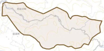 怒田沢町とその周辺の地図。町の範囲を重ねている