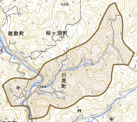 川見町とその周辺の地図。町の範囲を重ねている