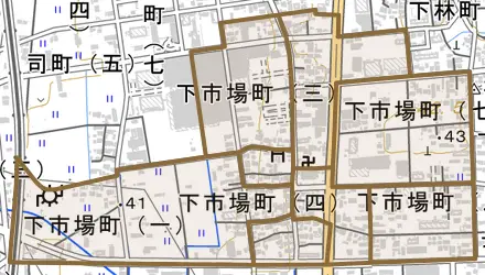 下市場町とその周辺の地図。町の範囲を重ねている