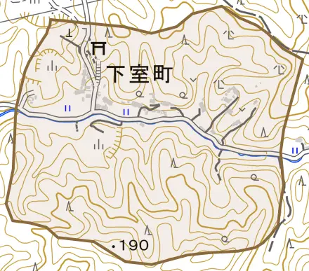 下室町とその周辺の地図。町の範囲を重ねている