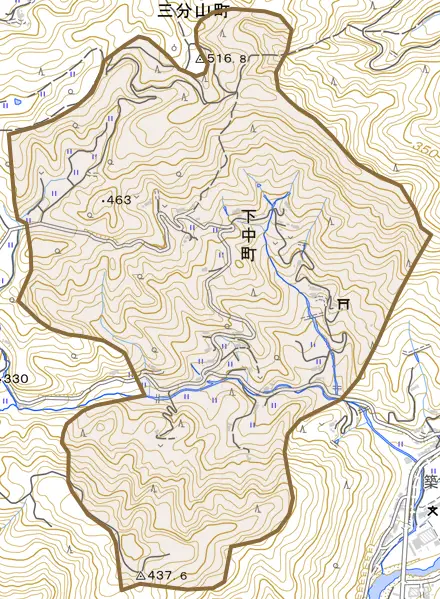 下中町とその周辺の地図。町の範囲を重ねている