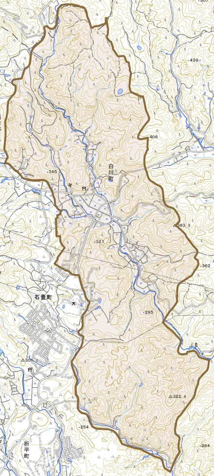 白川町とその周辺の地図。町の範囲を重ねている