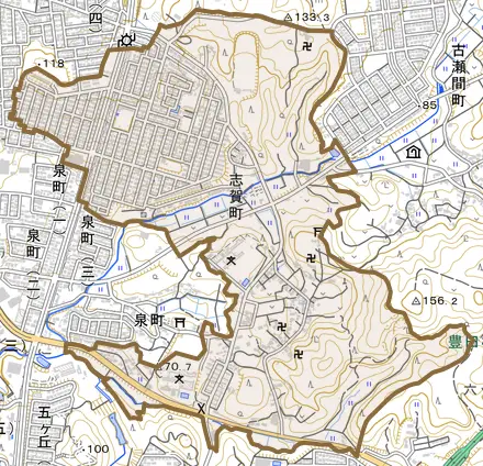 志賀町とその周辺の地図。町の範囲を重ねている