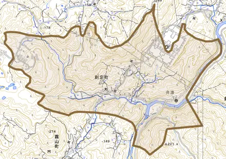則定町とその周辺の地図。町の範囲を重ねている
