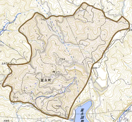 富永町とその周辺の地図。町の範囲を重ねている