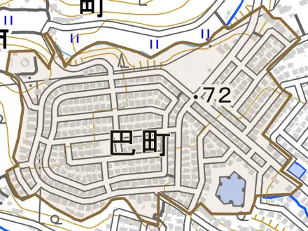 巴町とその周辺の地図。町の範囲を重ねている