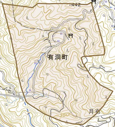 有洞町とその周辺の地図。町の範囲を重ねている