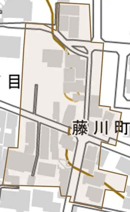 藤川町とその周辺の地図。町の範囲を重ねている