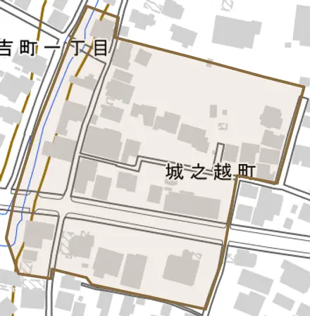 城之越町とその周辺の地図。町の範囲を重ねている