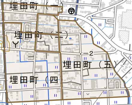 埋田町とその周辺の地図。町の範囲を重ねている