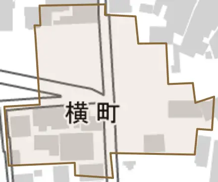 横町とその周辺の地図。町の範囲を重ねている