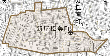 新屋松美町とその周辺の地図。町の範囲を重ねている