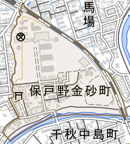 保戸野金砂町とその周辺の地図。町の範囲を重ねている