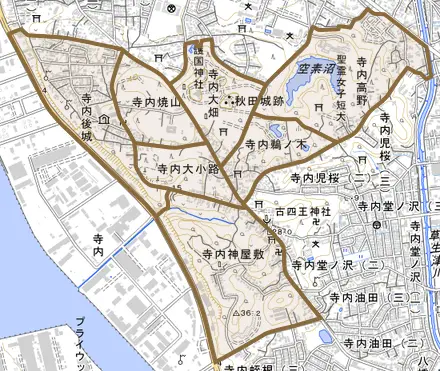 寺内とその周辺の地図。町の範囲を重ねている