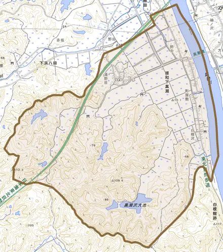 雄和下黒瀬とその周辺の地図。町の範囲を重ねている